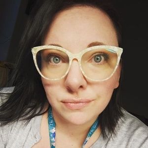 Meet your Posher, Jen